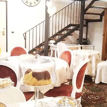 La Maison Di Bed & Breakfast