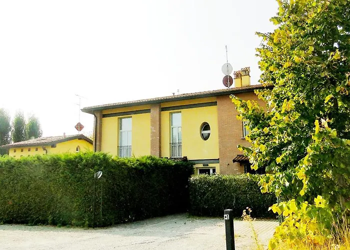 La Maison Di Bed & Breakfast 3*